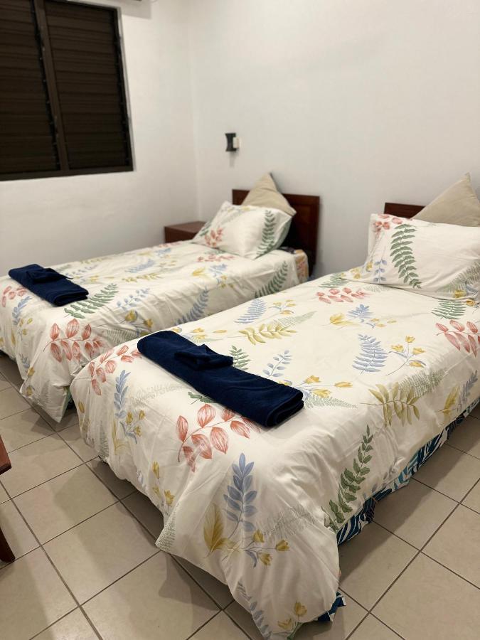 Ambitious Apartment Нади Екстериор снимка